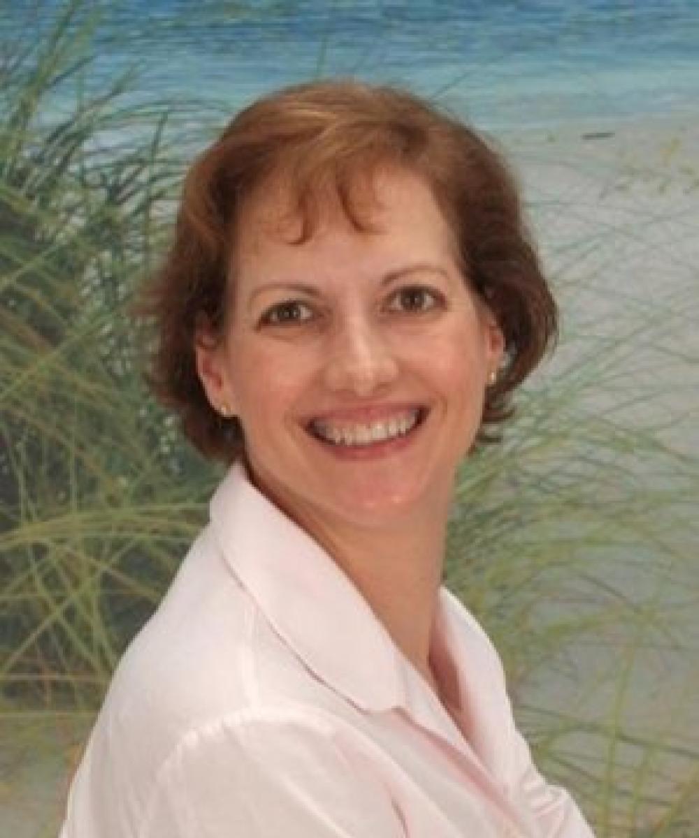 Leslie T. Beck, Certified Financial Planner CFP - Compass Wealth Management
